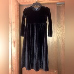 Lands and size 10 velvet black dress